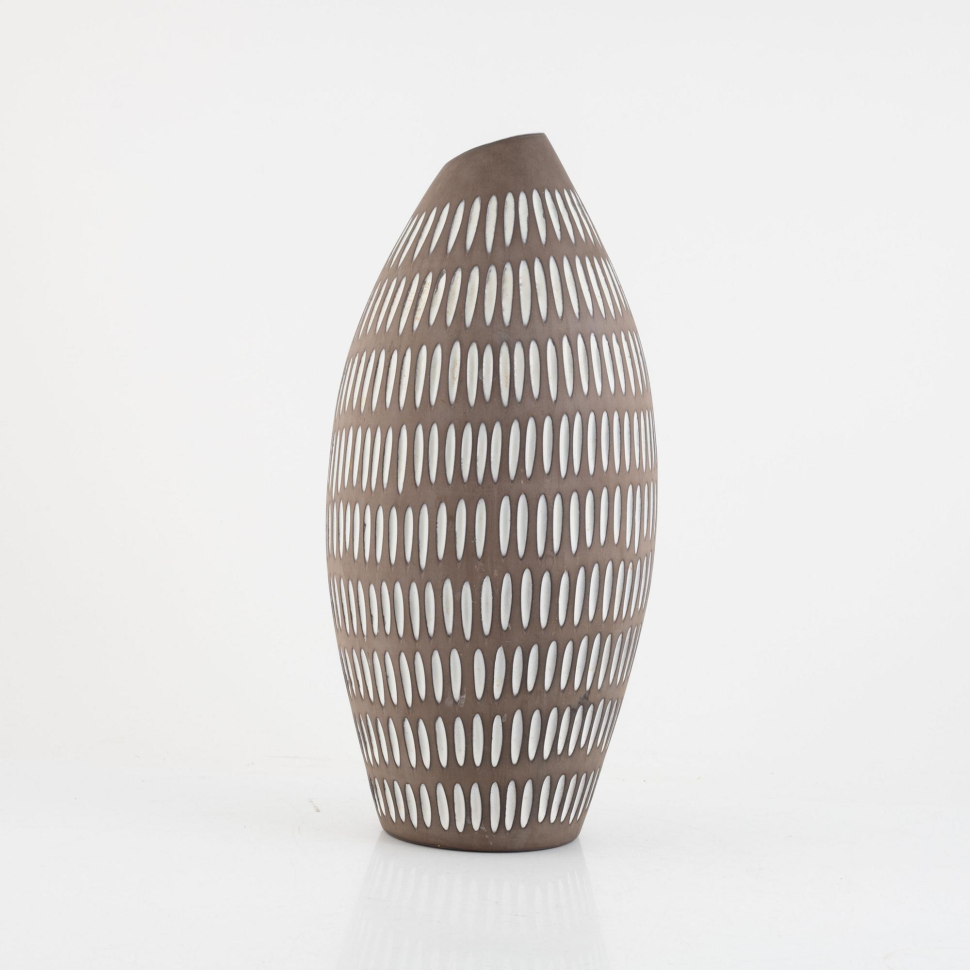Ingrid Atterberg, vas, "Negro", Upsala Ekeby, 1950-tal.