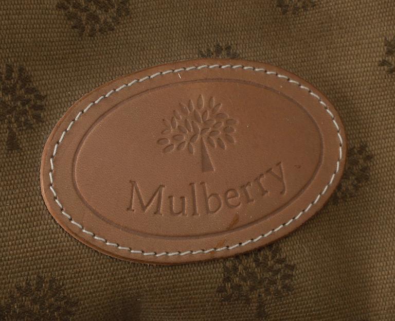 VÄSKA, Mulberry, England.