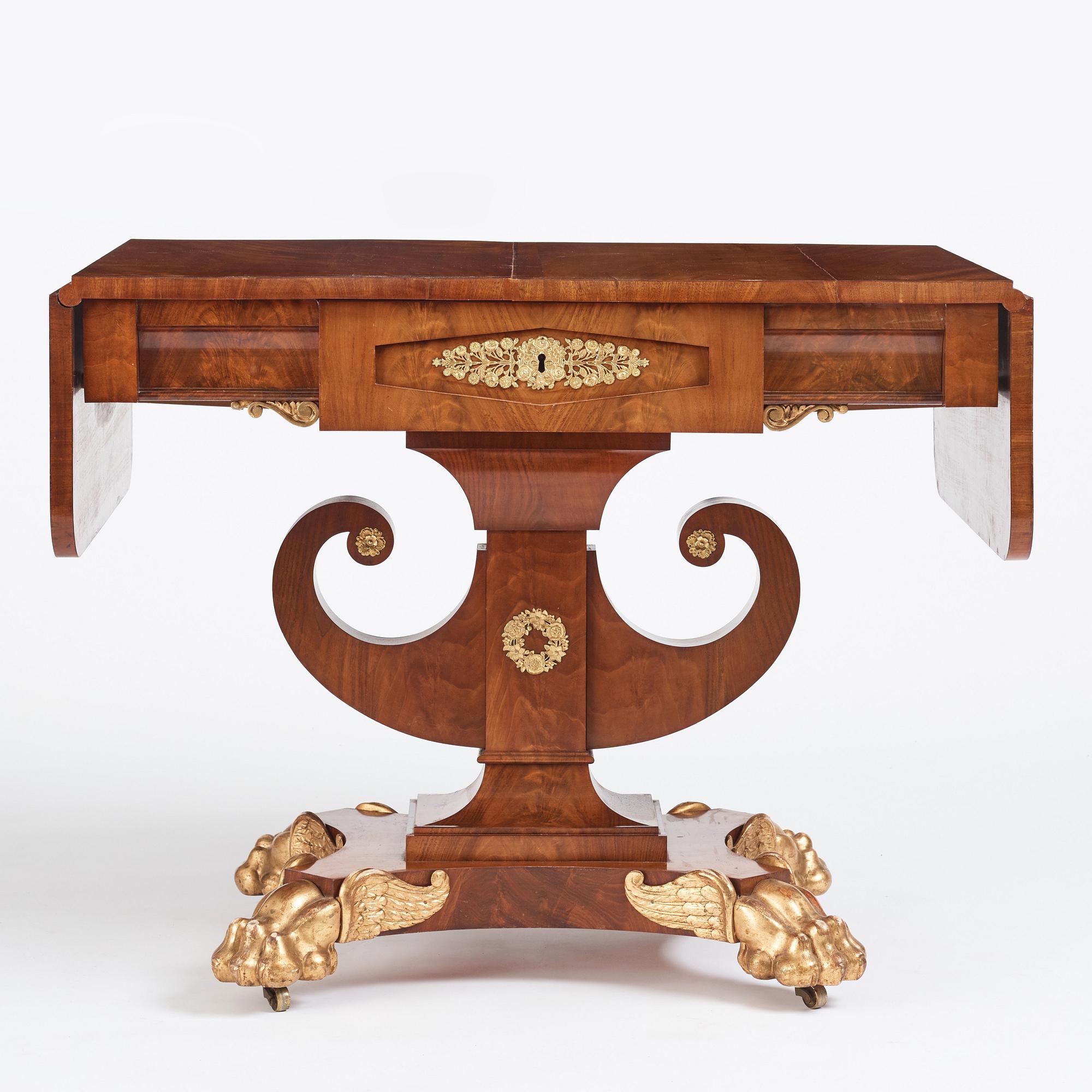 Klaffbord, tillskrivet Johan Öman (mästare i Stockholm 1815-1833), Empire.