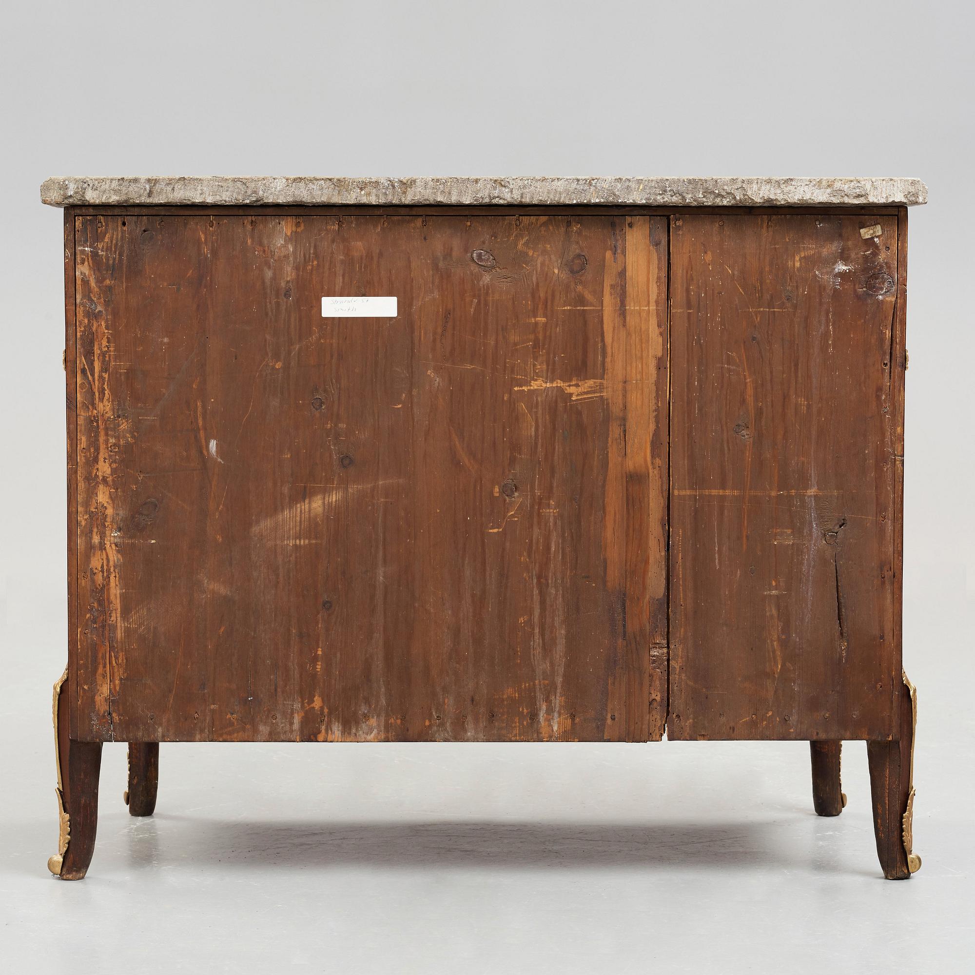 A Gustavian late 18th century commode.