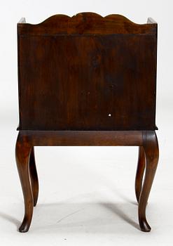 LAMPBORD, rokokostil, 1900-tal.