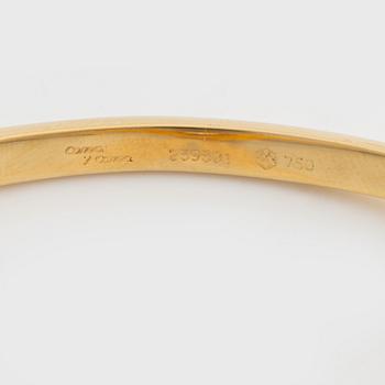 Carrera y Carrera, armring 18K guld i form av händer med briljantslipade diamanter.