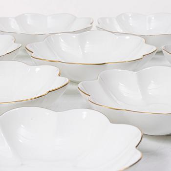 Karin Björquist, Blomformade skålar, 12 st, porslin, "Nobel" Rörstrand.