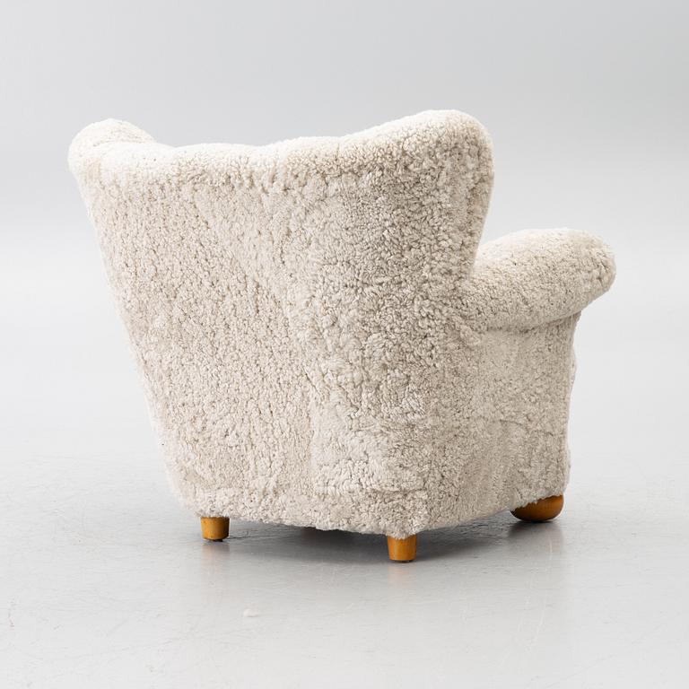 A Swedish Modern armchair, 1940s.