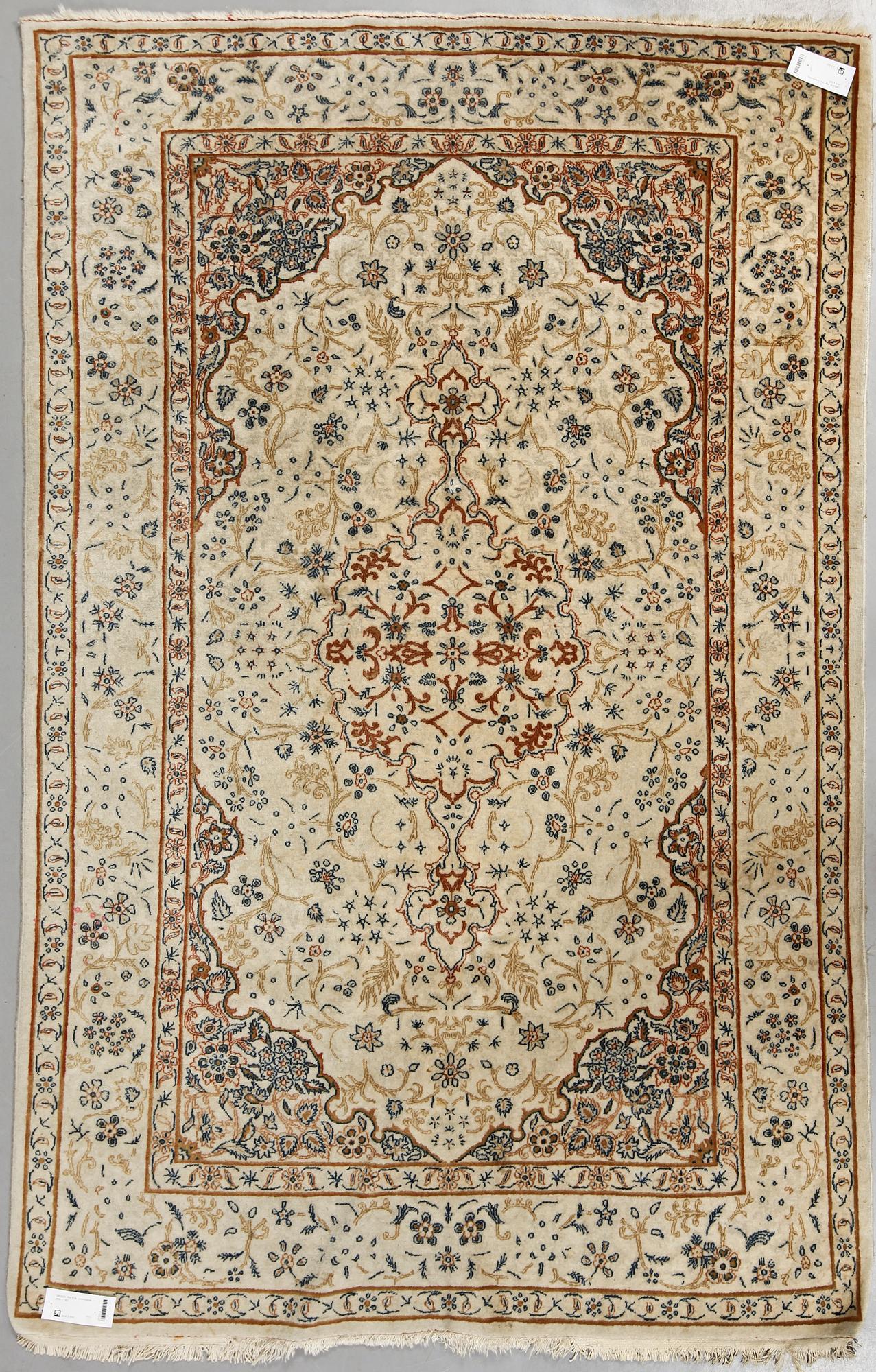 MATTA, orientalisk, 203 x 130.