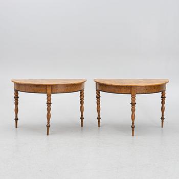 Table, demi-lune model, two parts, first half of the 20th century.
