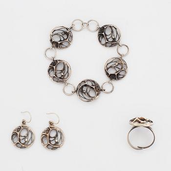 Kultasepät Sten & Laine, bracelet, ring and earrings, silver.
