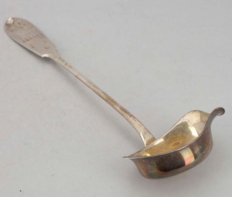 SOPPSLEV, 813 silver, Suomen Kultaseppä Oy, Åbo 1912. Tot vikt ca 156 g.