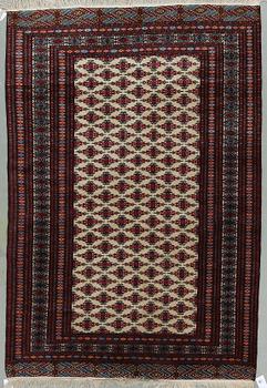 MATTA, semiantik Turkmen/Tekke. Ca 200x132 cm.