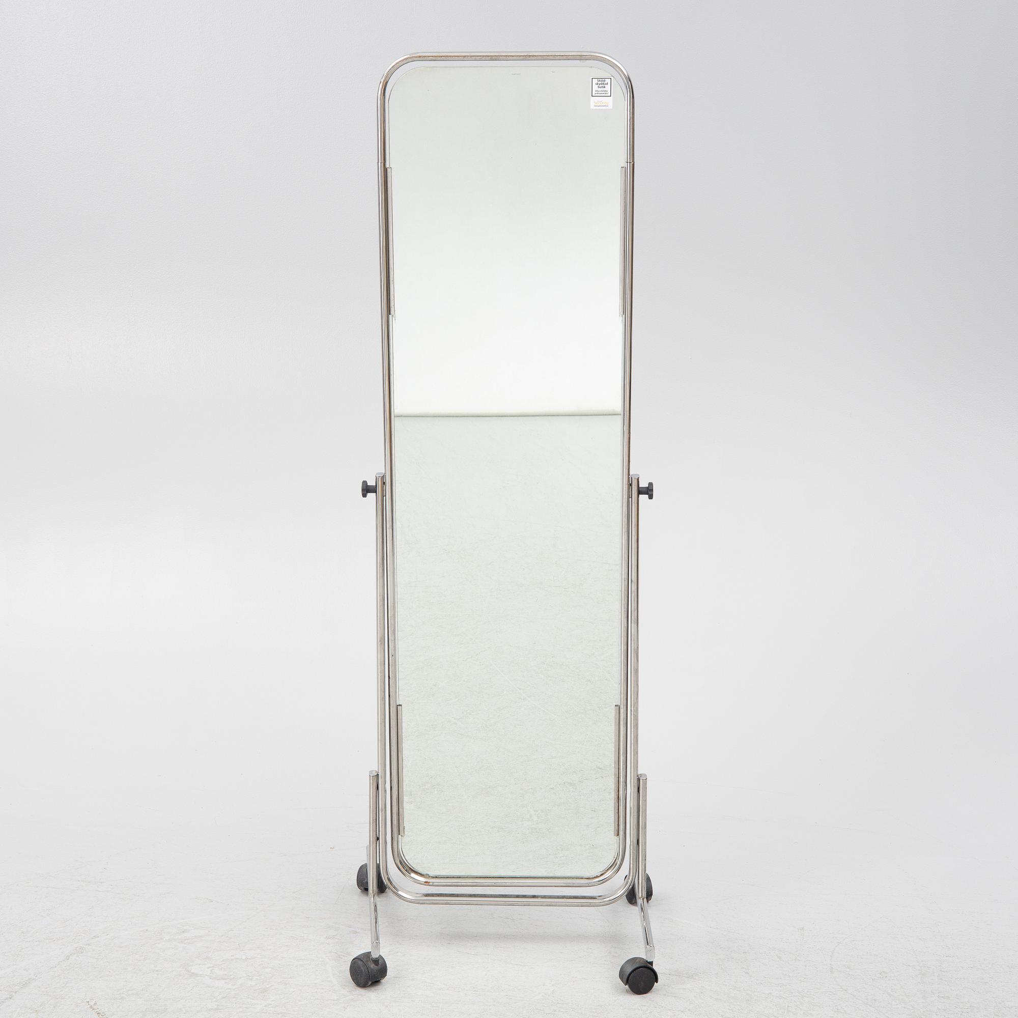 Golvspegel, 1900-talets andra hälft.