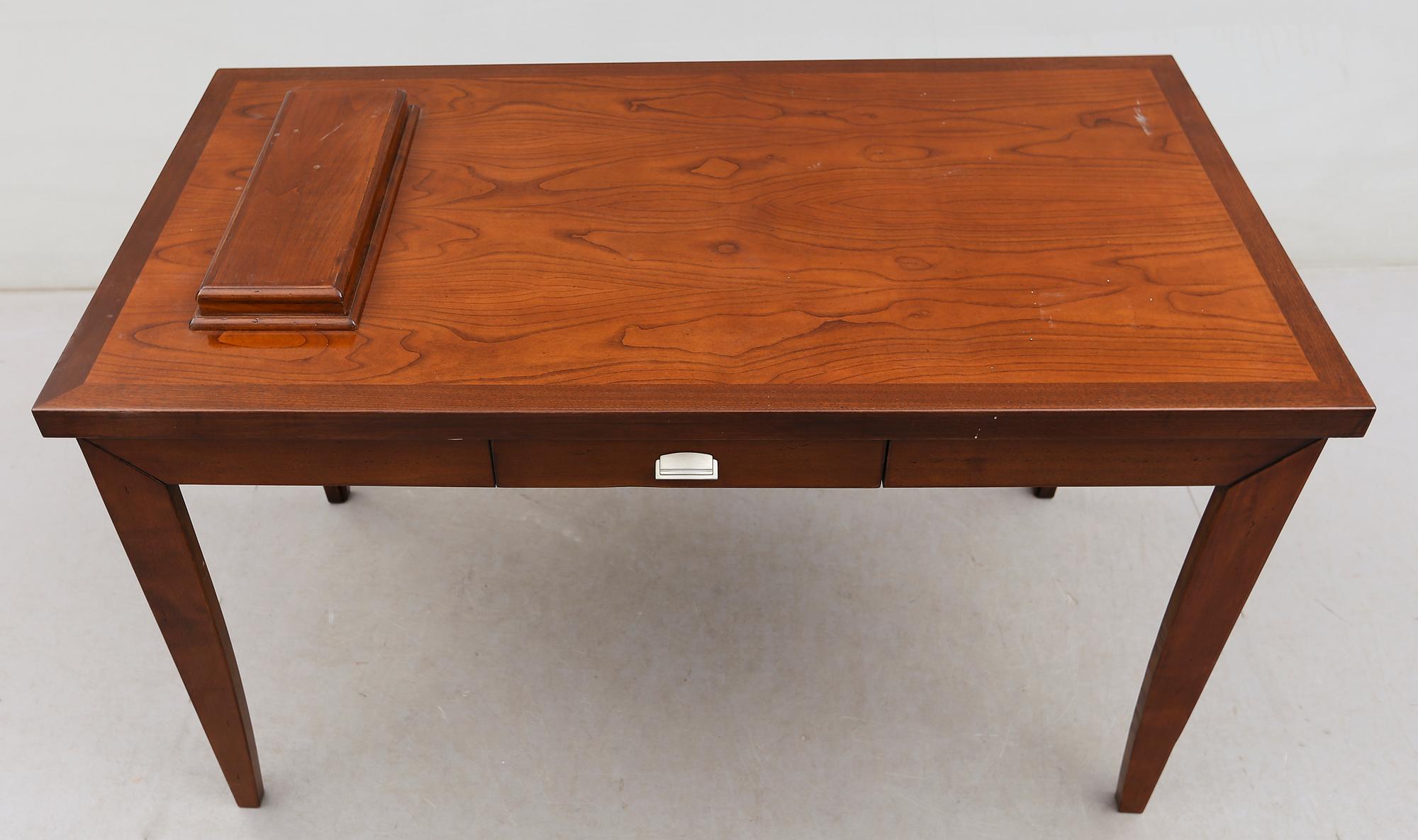 SKRIVBORD, Selva, Italien, 1900-talets andra hälft.