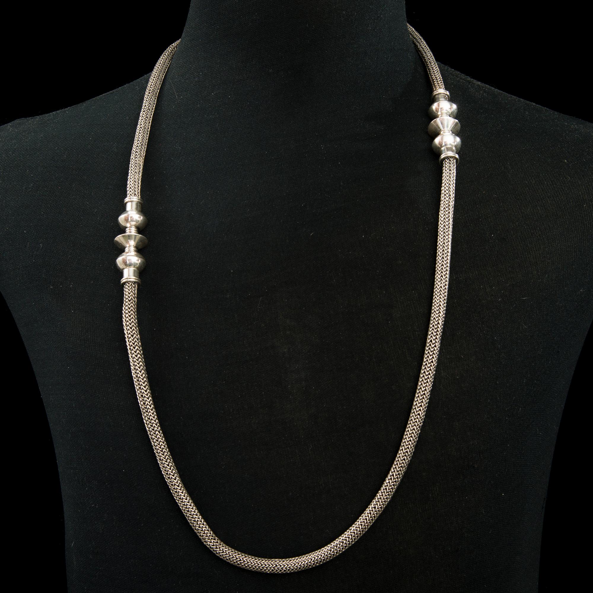 Saara Hopea, NECKLACE, silver. Ossian Hopea, Porvoo Finland 1978.