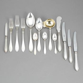 SILVERBESTICK, 52 delar, GAB & C G Hallberg, 1900-tal. Total vikt exkl delar med stålblad ca 1412 gram.