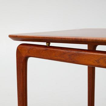 Peter Hvidt & Orla Mølgaard Nielsen, coffee table, France & Daverkosen, Denmark 1950s-60s.