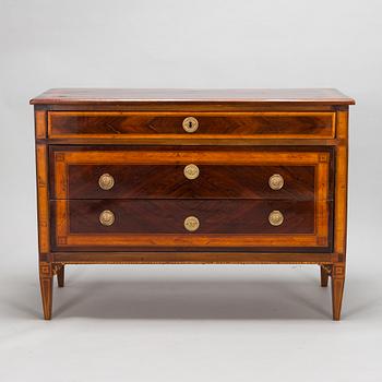 A Louis XVI chest of drawers, Italy, second half of the 18th century.