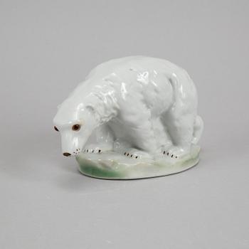 A polarbear porcelain lantern.