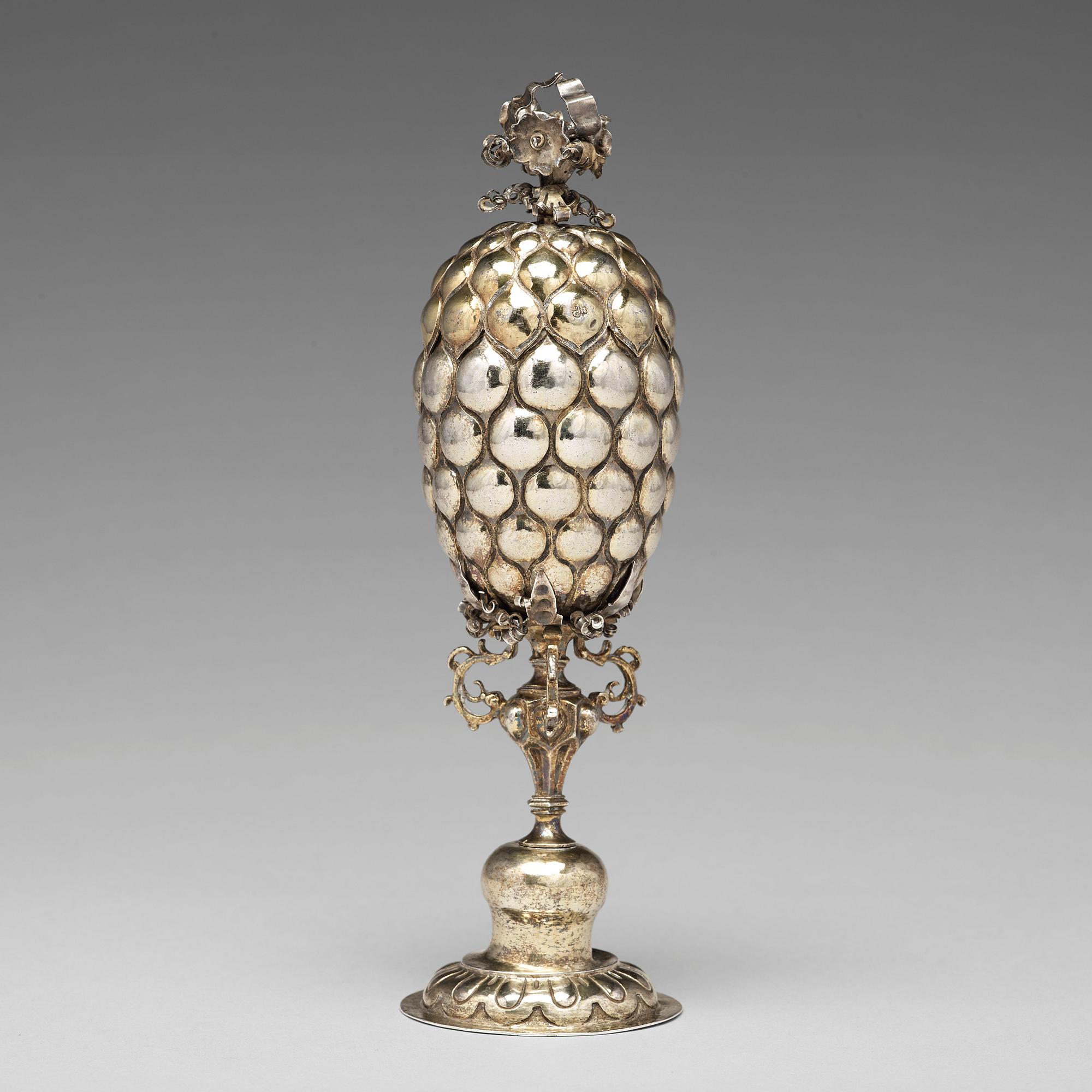 A Danzig 17th century silver-gilt grape cup, mark of Johann Gottfried Holl, Danzig (1678-1700).