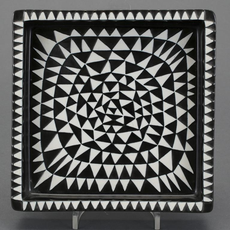 ASKFAT, stengods, "Domino", Stig Lindberg, Gustavsberg, 1900-talets andra hälft.