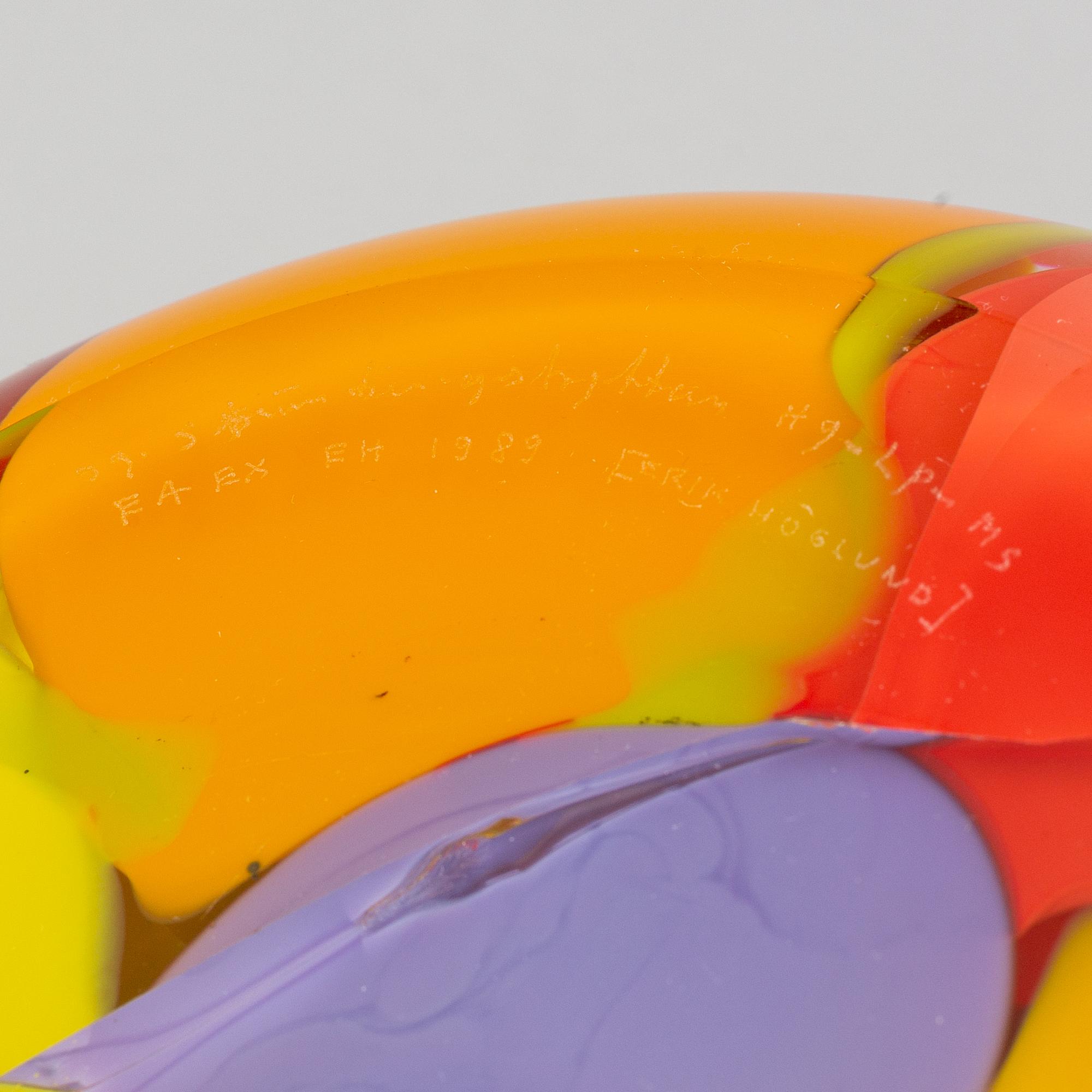 Erik Höglund, a signed glass bowl, Strömbergshyttan, 1989.