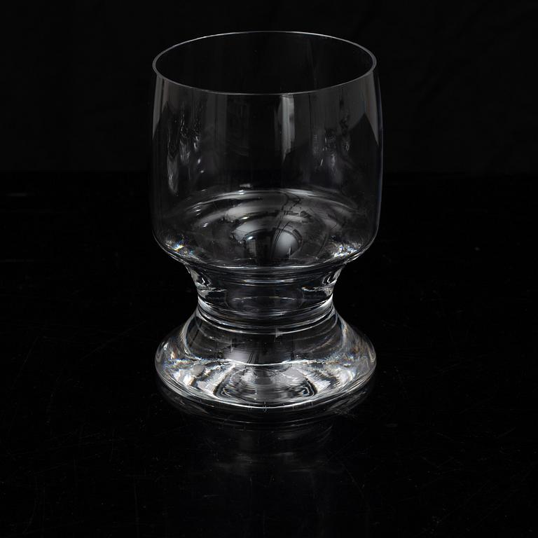 Signe Persson-Melin, a 67-piece 'Porter' glass service, Kosta.