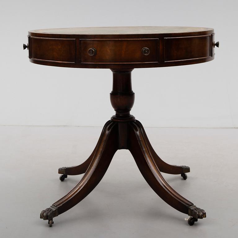 KARUSELLBORD, England, 1900-tal.