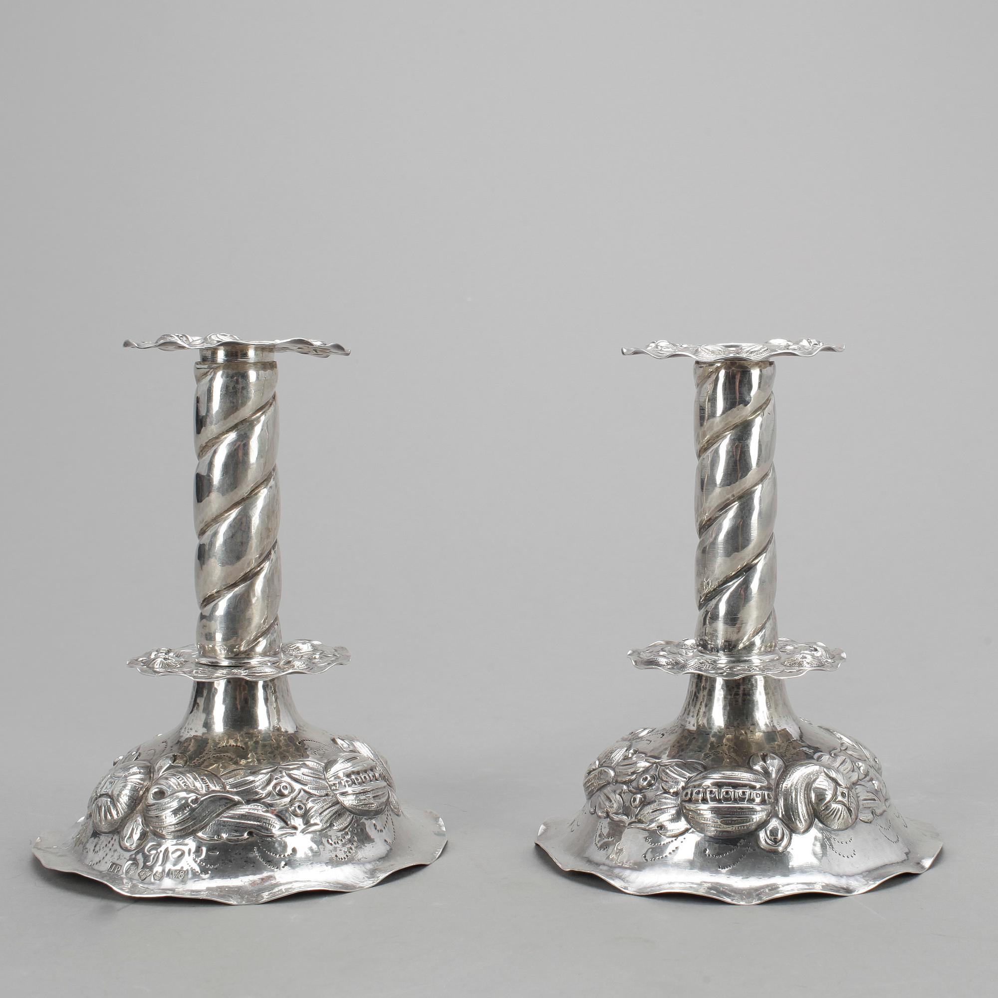 LJUSSTAKAR, ett par, silver, Juvelerare AB J Pettersons Eftr, Stockholm, 1948.