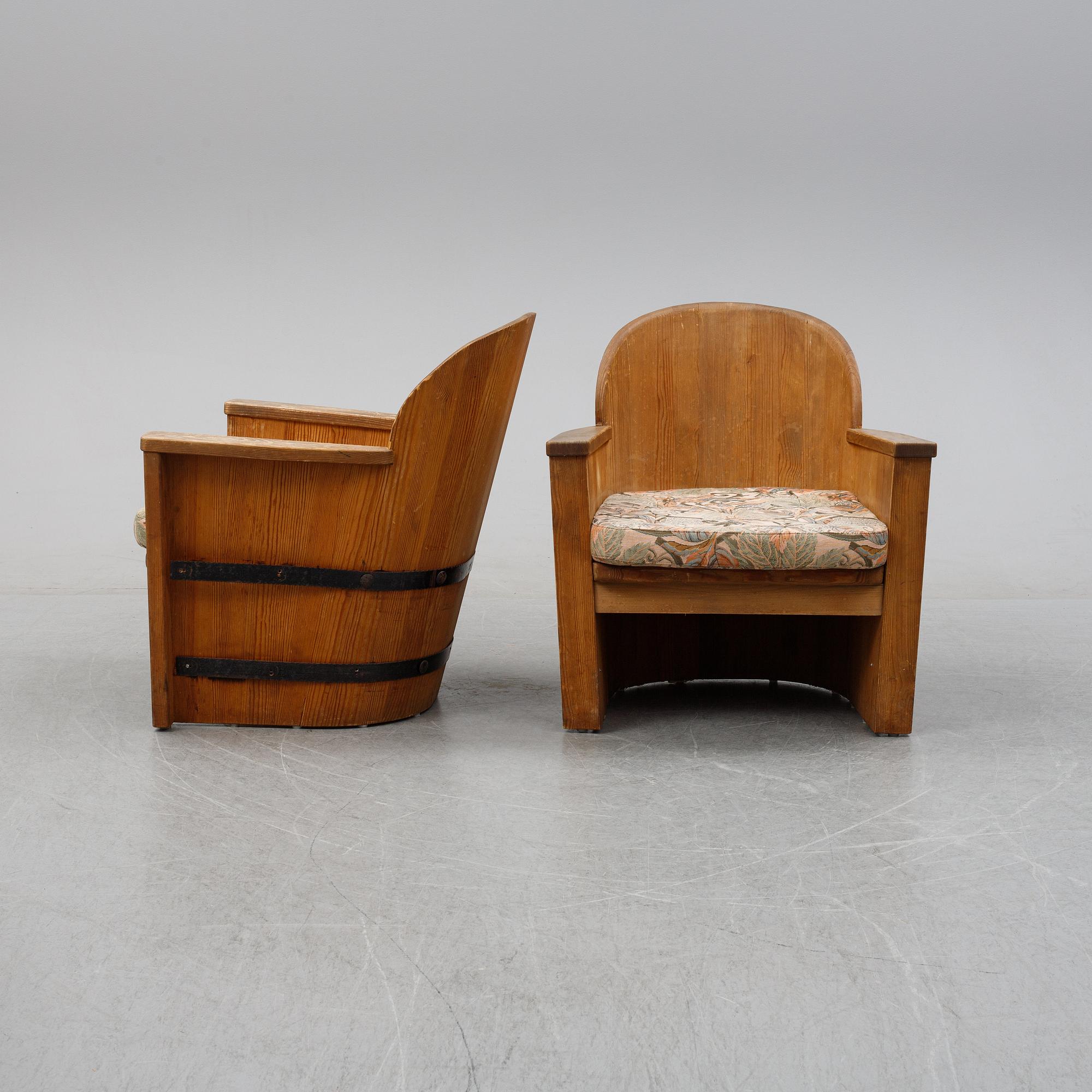 A pair of pine easy chairs, Åby Möbelfabrik, 1930's/40's.