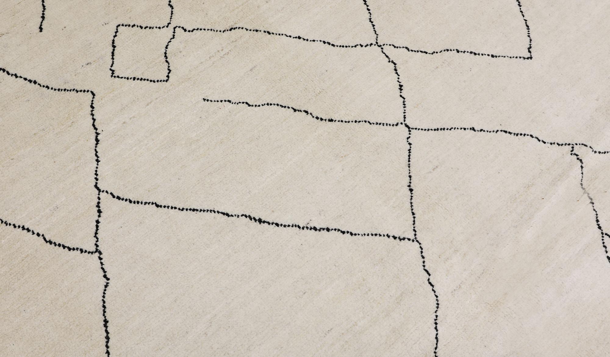 A Moroccan carpet, approx. 303 x 202 cm.