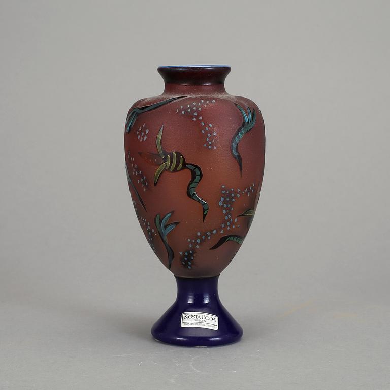 VAS, glas. "Juvel", Ulrica Hydman-Vallien, Kosta Boda 1984. Unik.