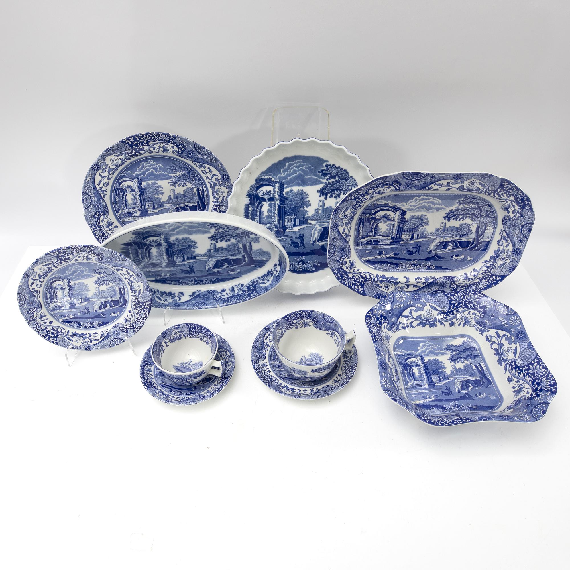 Food and coffee service, 40 pieces, Spode Italian, England.