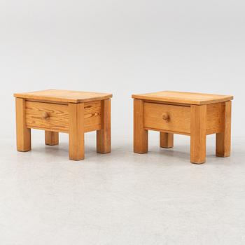 Erik Höglund, sängbord, ett par, Boda, 1900-talets andra hälft.