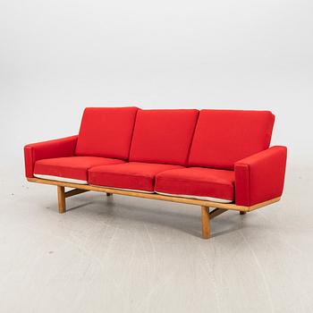 Hans J. Wegner, sofa, "GE 236", Getama, Gedsted, Denmark.