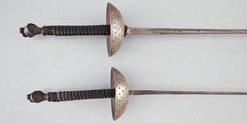 FLORETTER, ett par, omkring år 1900.