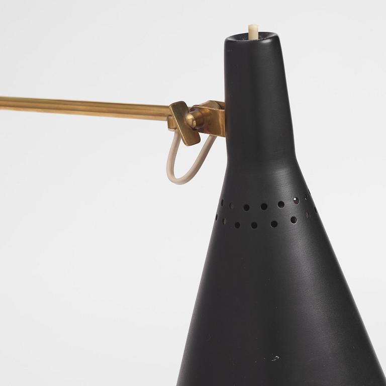 Tapio Wirkkala, floor lamp, model K 10-11, Idman, Finland mid-20th century.