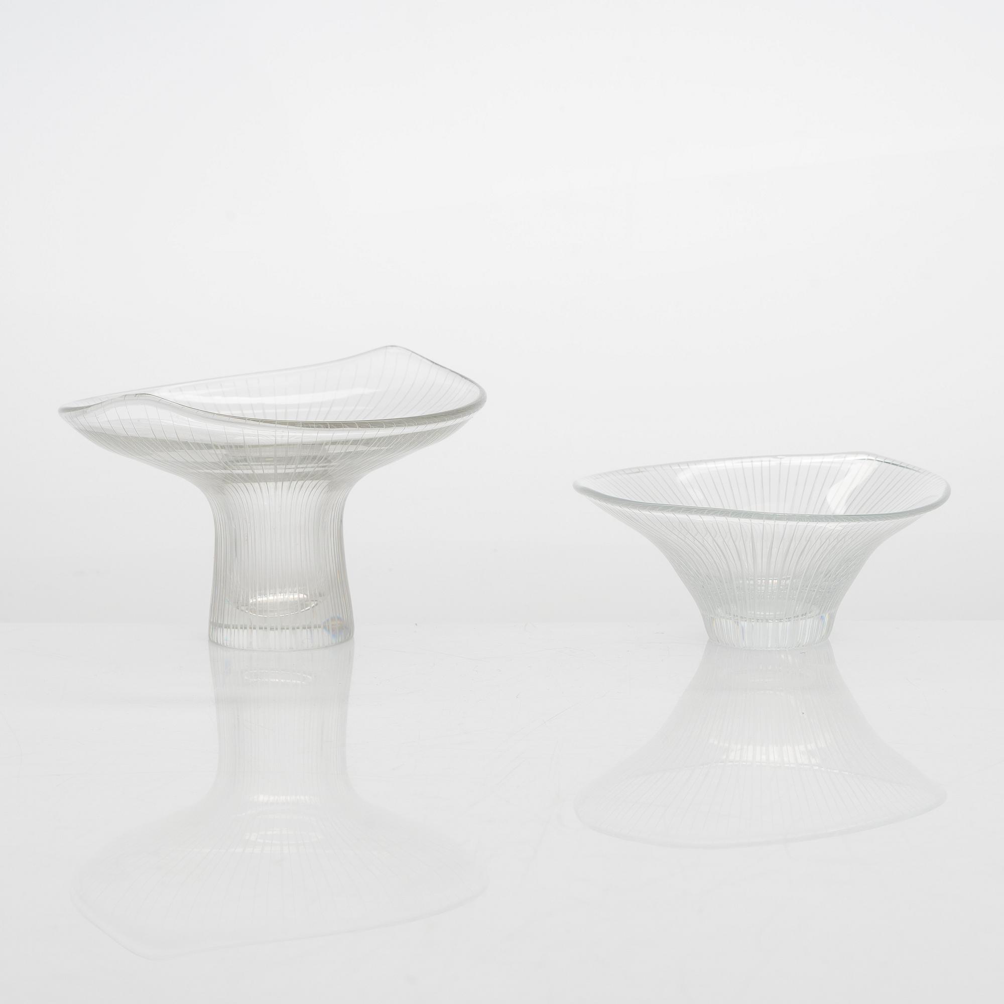 Tapio Wirkkala, Two art glass, model 3523 and 3139. Signed Tapio Wirkkala Iittala -58 och -54.
