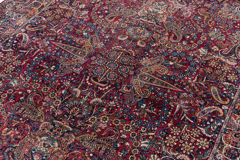 Rug, Kirman, approx. 365 x 265 cm.