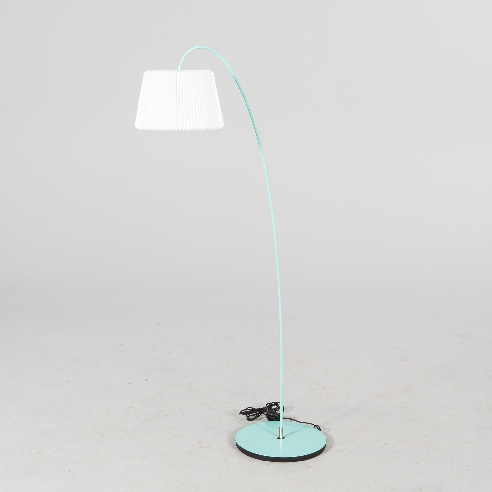 Harrit-Sørensen & Samson, a 320 Snowdrop floor lamp le Klint Denmark 21st century.