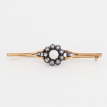 Rose-cut diamond and pearl brooch.