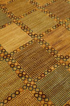 Barbro Nilsson, MATTO, "Gulingen", knotted pile, ca 219,5 x 145 cm, signed AB MMF BN.