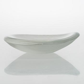 Tapio Wirkkala, A glass bowl "Lehti" (Leaf), signed Tapio Wirkkala Iittala -55.