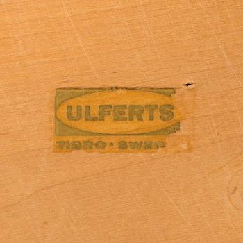Matbord och fyra stolar, Ulferts i Tibro, omkring 1900-talets mitt.