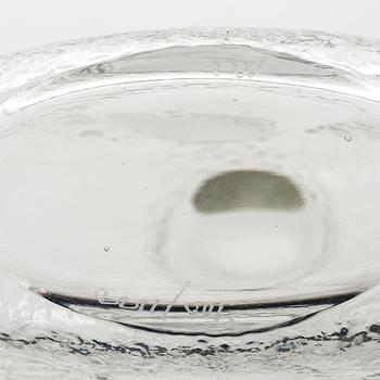 TAPIO WIRKKALA, COGNACSFLASKA OCH GLAS I SCHATULL, Tapio Wirkkala, sign. TW, 905/1000. Korken i silver, 1970.