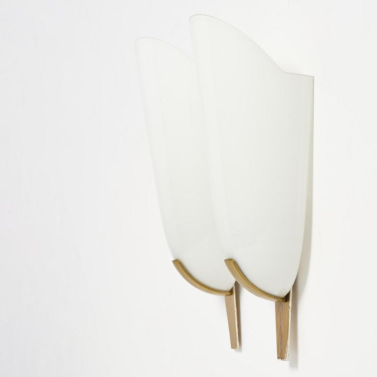 Harald Notini, a pair of wall sconces model "8495", Arvid Böhlmarks Lampfabrik, Stockholm, 1940s.