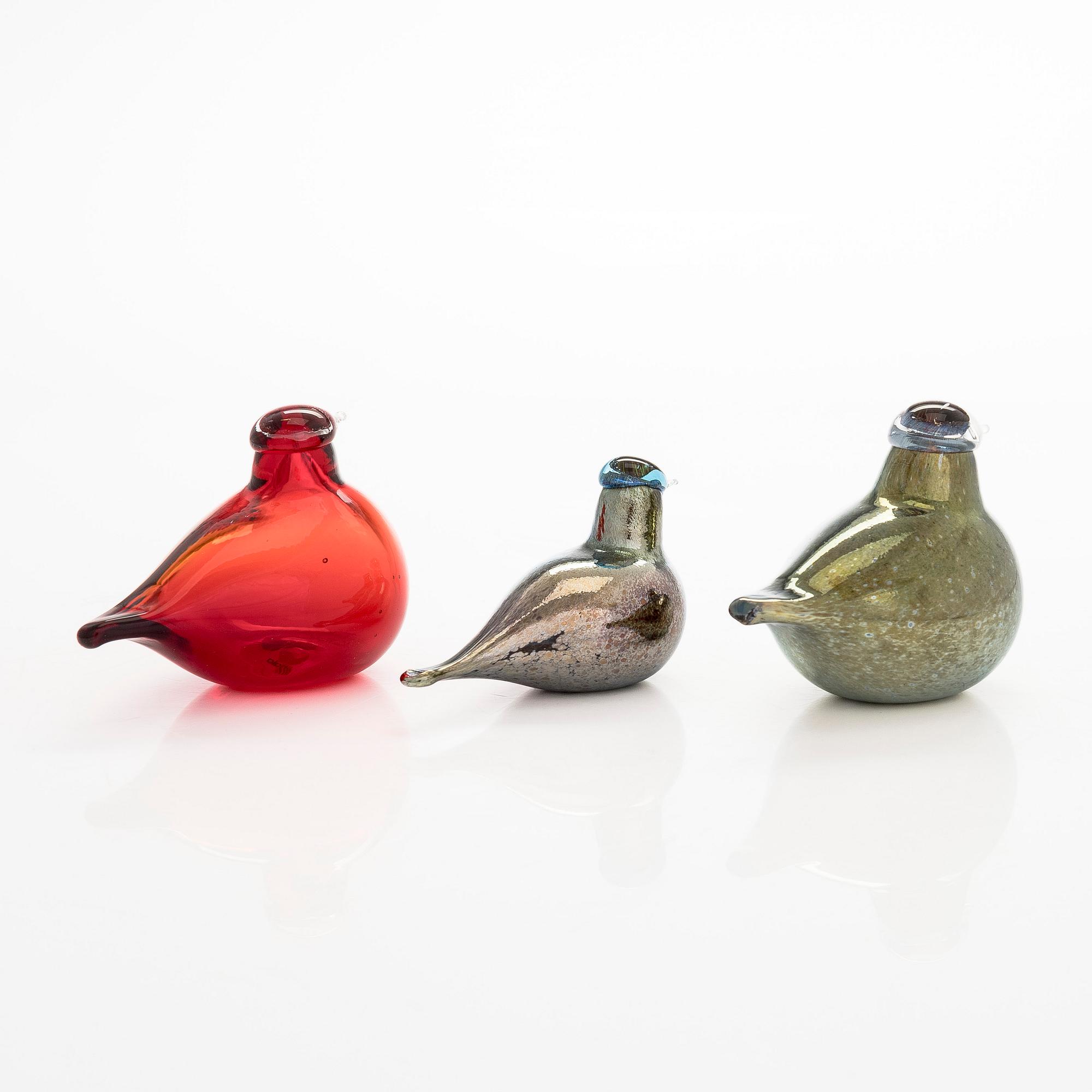 Oiva Toikka, A set of six glass birds 'Chiffchaff, signed O. Toikka Nuutajärvi.