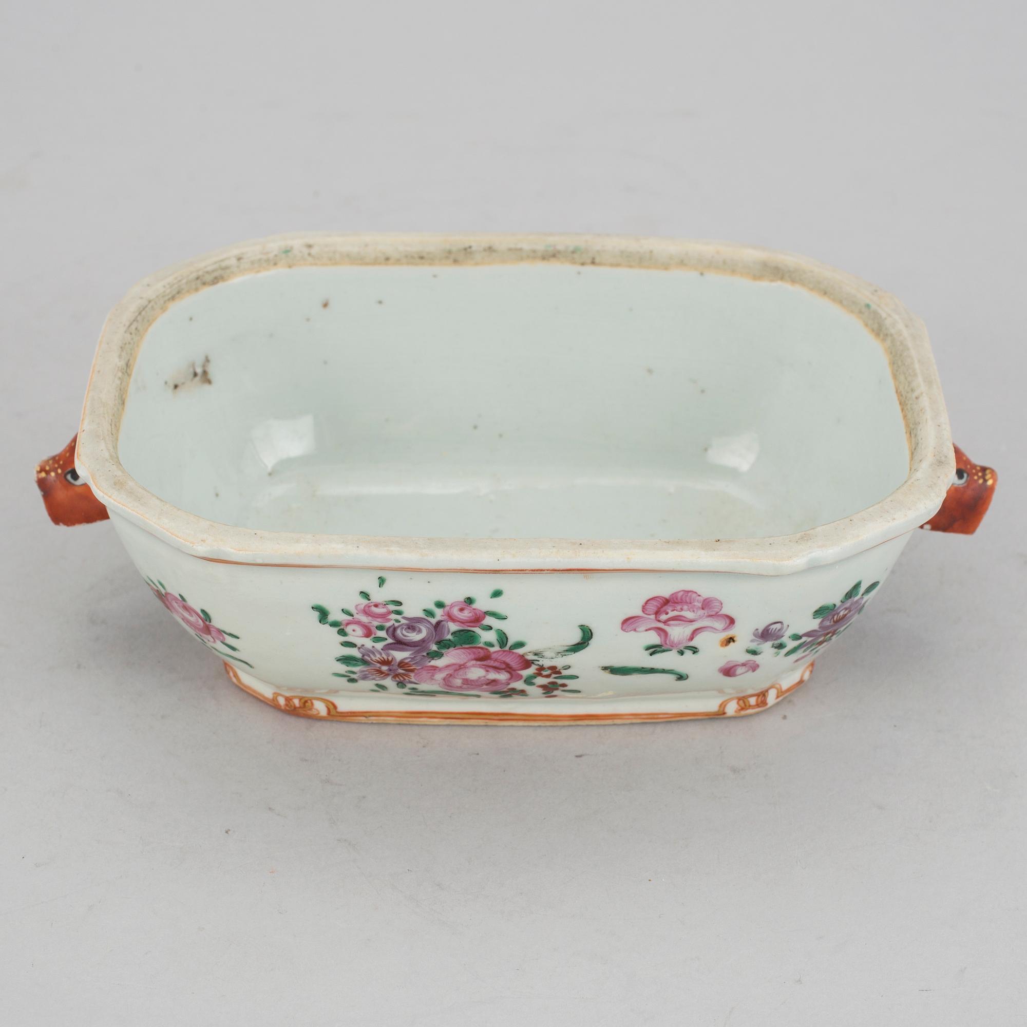 SMÖRTERRIN, kompaniporslin, Qingdynastin, Qianlong (1736-95).
