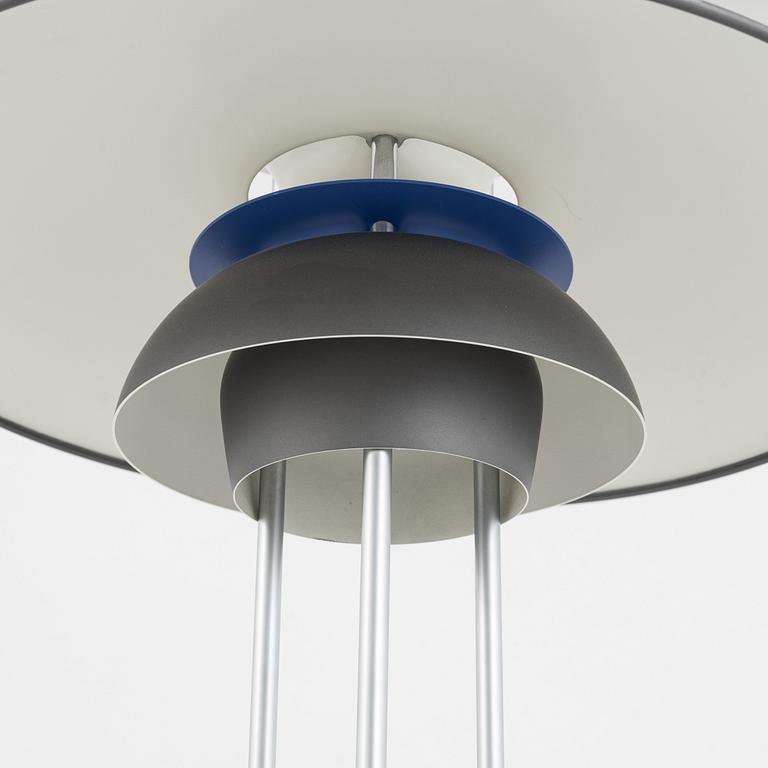 Poul Henningsen, bordslampa "PH5", modell 27095, Louis Poulsen, Danmark.