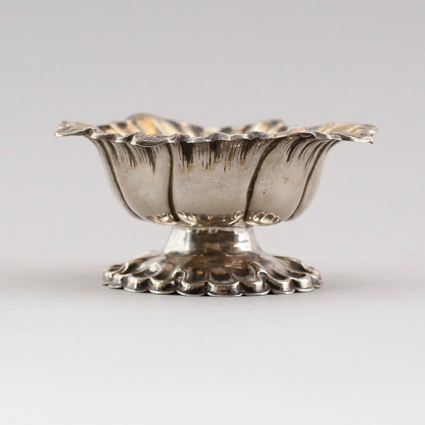 SALTKAR, silver, Ryssland 1852. Vikt ca 38 gram.