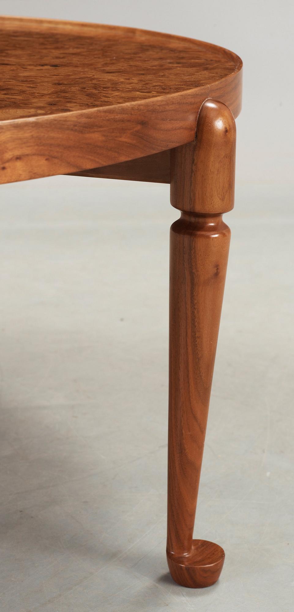 JOSEF FRANK, soffbord, Firma Svenskt Tenn modell 2139.