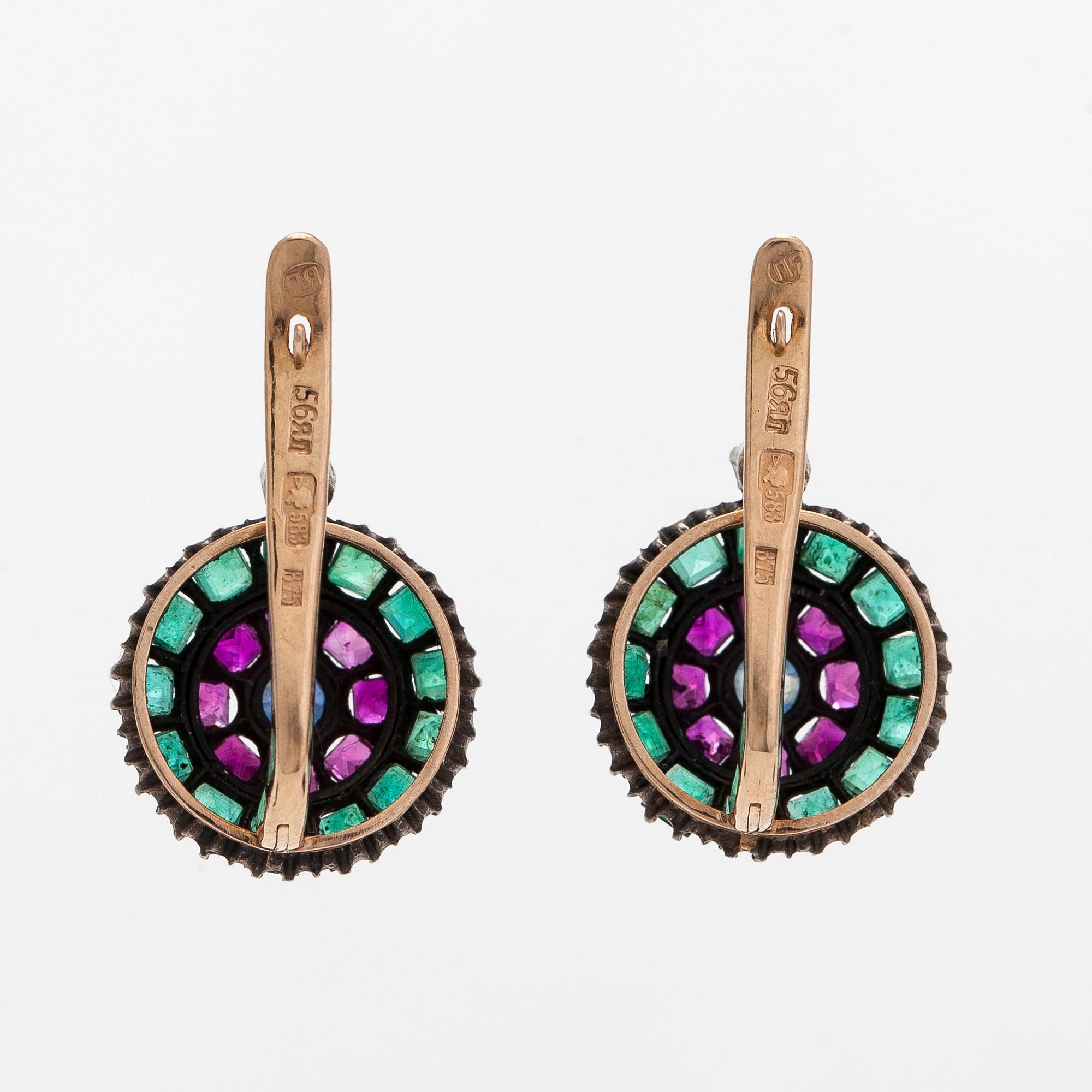 Örhängen, 14K guld och silver med rubiner, safirer, smaragder och diamanter.