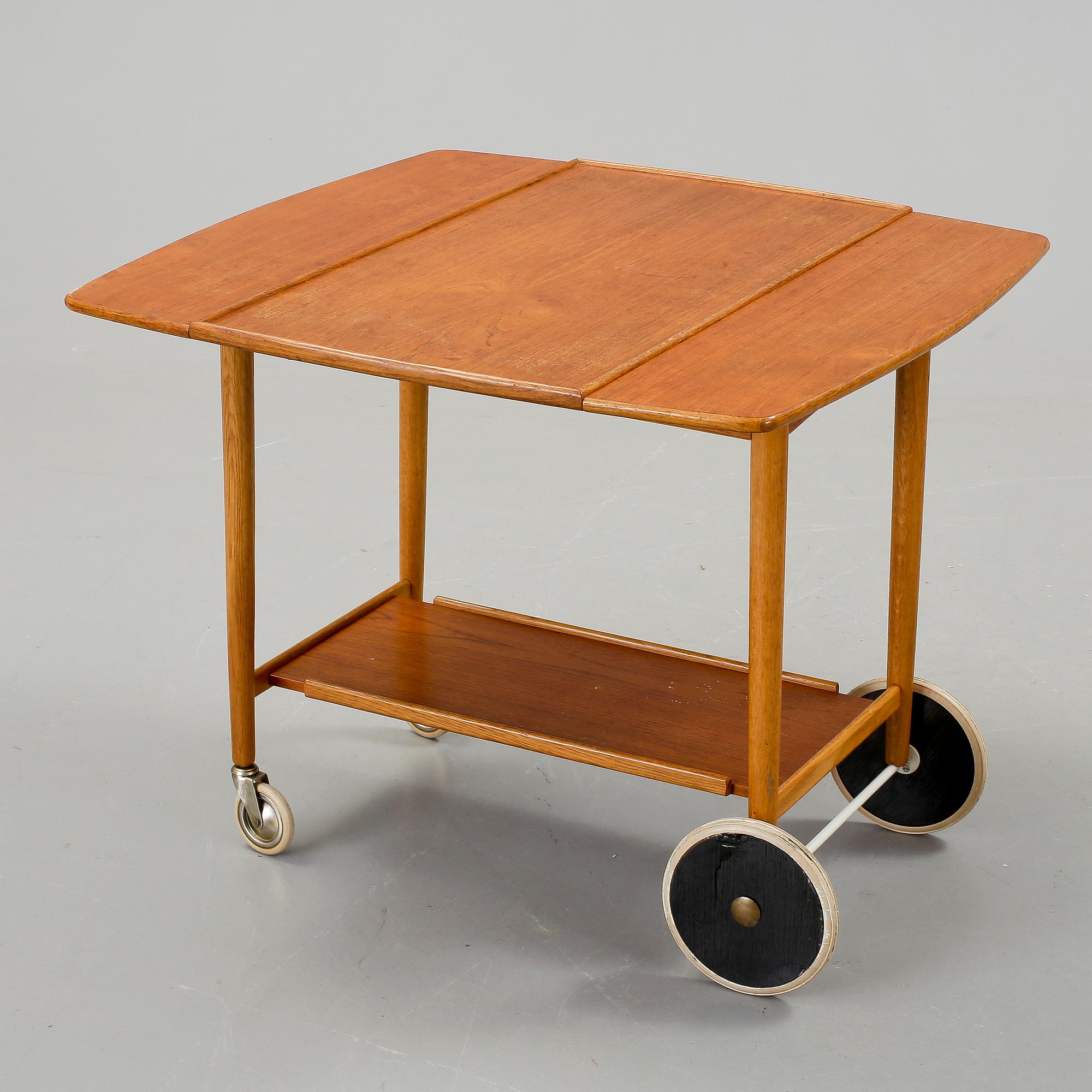SERVERINGSVAGN, 1950-tal.